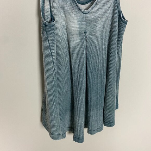 Free People We the Free Blue Ombre Kitten Waffle Knit Tank Top Size S - Picture 6 of 9